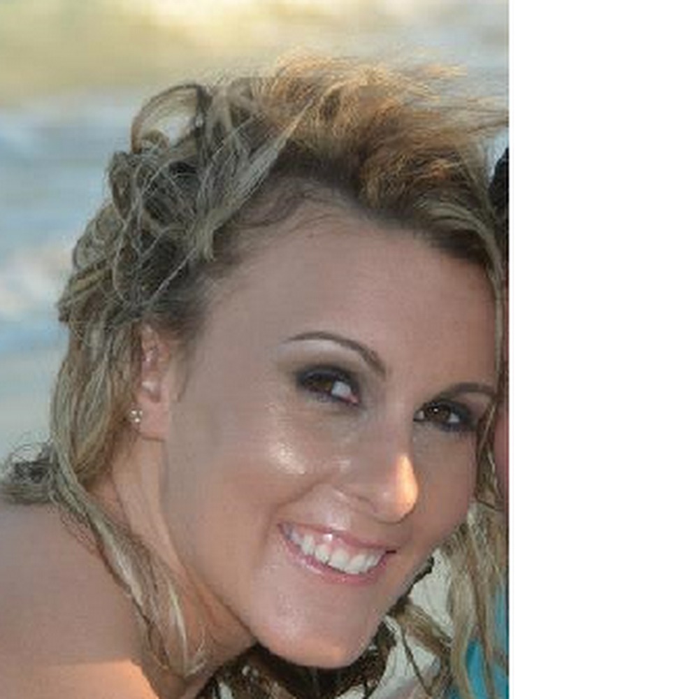 Meet your Posher, Layna